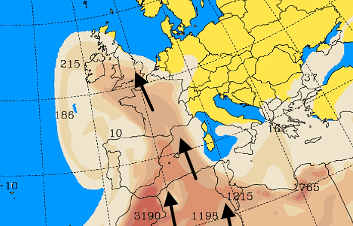 Le sable du Sahara s'ajoute aux fumées des incendies du Canada