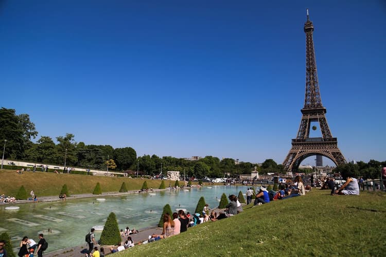 Image d'illustration pour Premières fortes chaleurs à Paris et en Ile de France