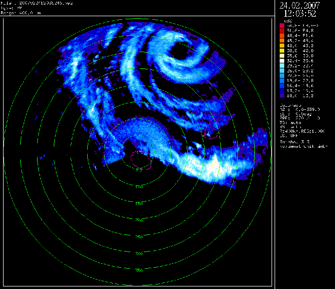 Image d'illustration pour Février 2007: cyclone Gamède et records mondiaux de pluie à La Réunion