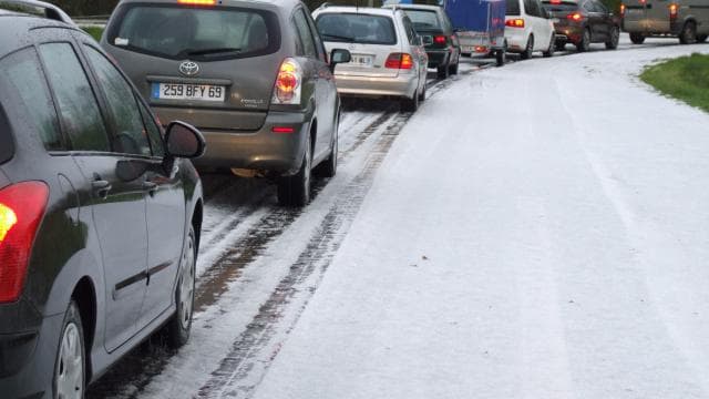 Image d'illustration pour Pluie, neige, grêle, orages et fraîcheur du 21 au 23 mars
