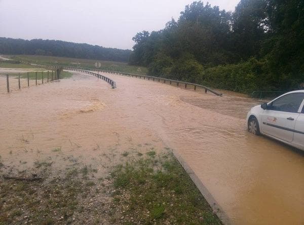 Image d'illustration pour Fortes pluies et inondations sur le Centre et la Bourgogne