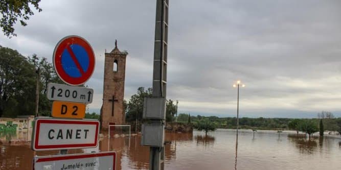 Image d'illustration pour Orages stationnaires, crues et inondations sur l'Hérault et le Gard (4 morts)
