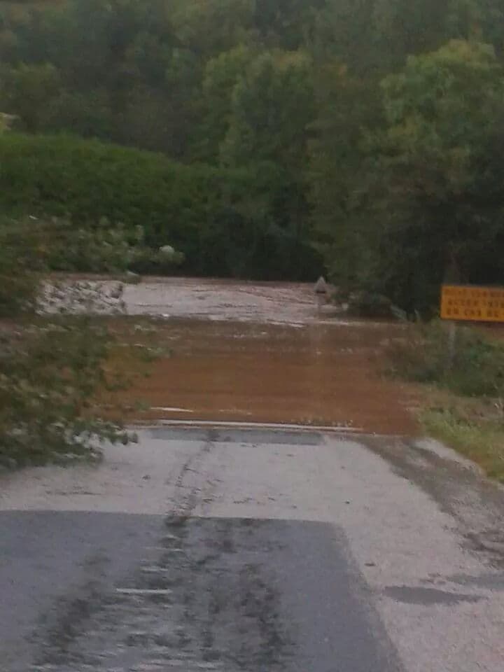Image d'illustration pour Orages stationnaires, crues et inondations sur l'Aveyron (1 mort)