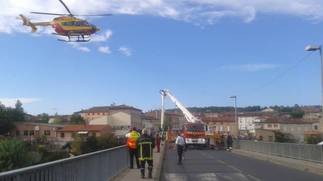 Image d'illustration pour Orages stationnaires, crues et inondations sur l'Aveyron (1 mort)