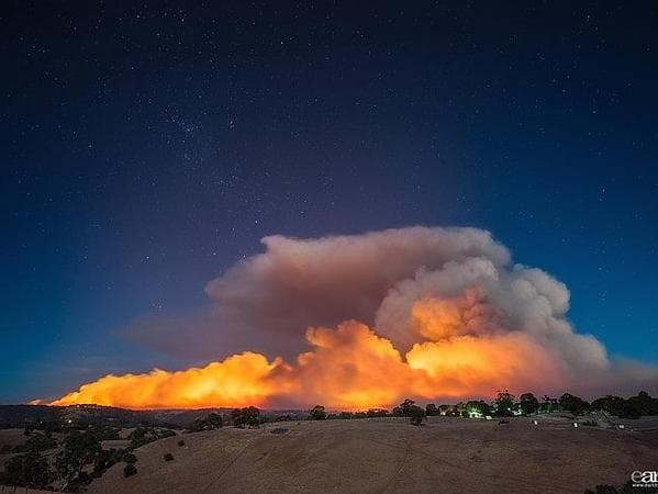 Image d'illustration pour Canicule, vent et incendie en Australie