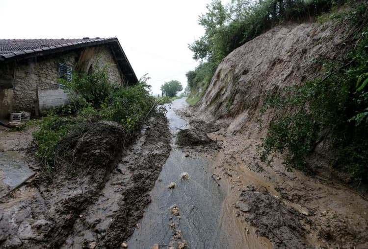 Image d'illustration pour Fortes pluies du Massif Central à l'Est - Inondations en Drôme, Isère et Savoie