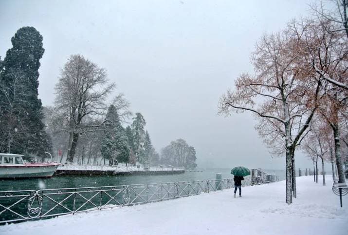 Image d'illustration pour Retour de la neige dans l'Est avant le redoux 