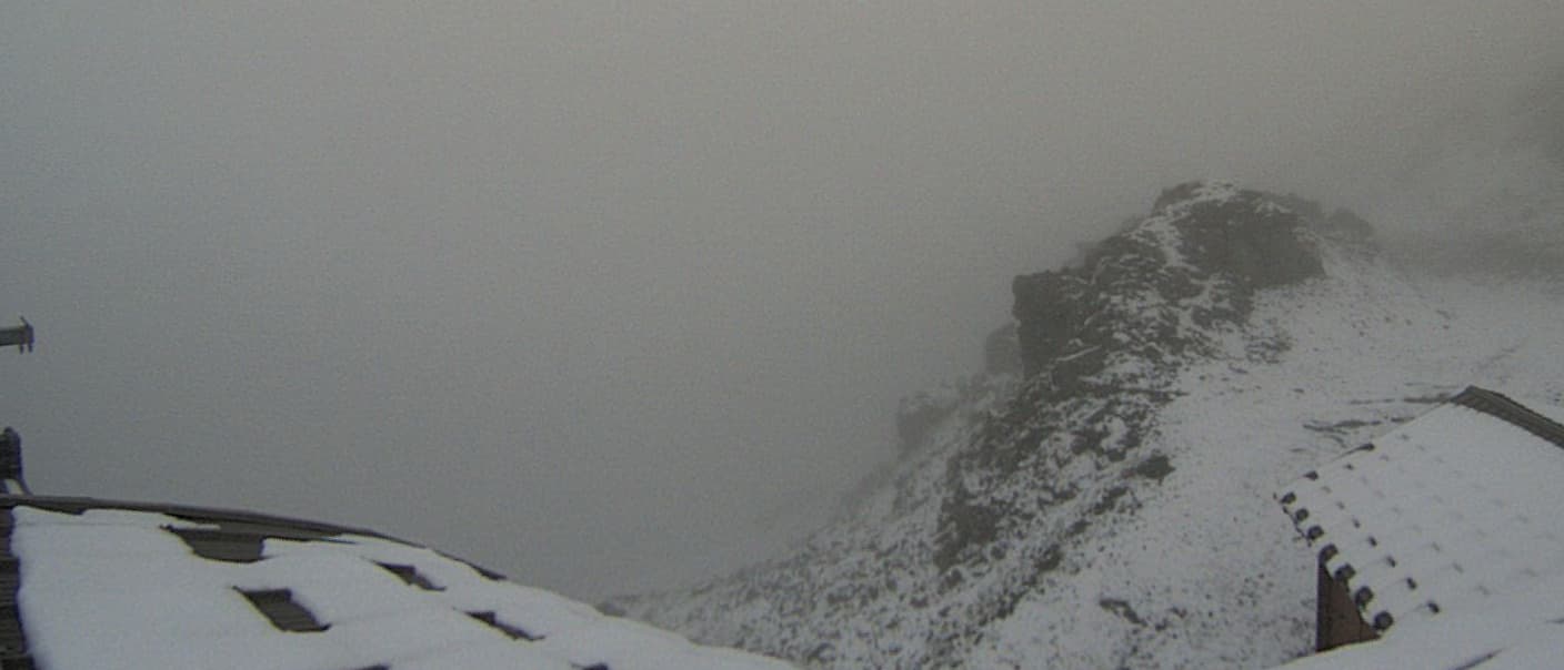 Image d'illustration pour Neige en haute montagne sur les Alpes