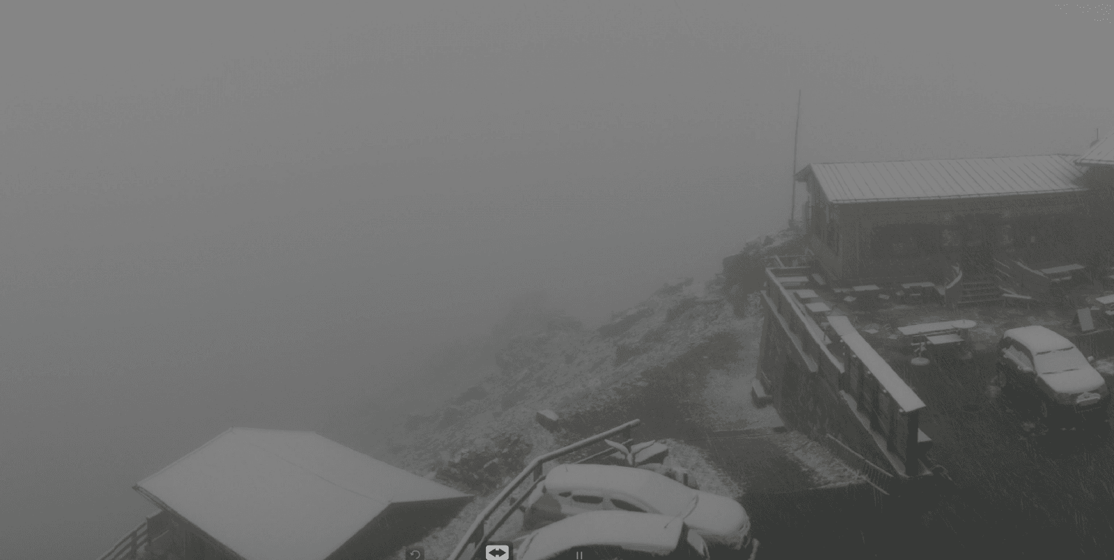 Image d'illustration pour Neige et secours en haute montagne dans les Alpes (Ecrins, Mont Blanc)