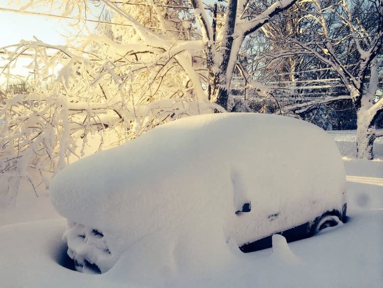 Image d'illustration pour Fort redoux après la neige aux Etats-Unis