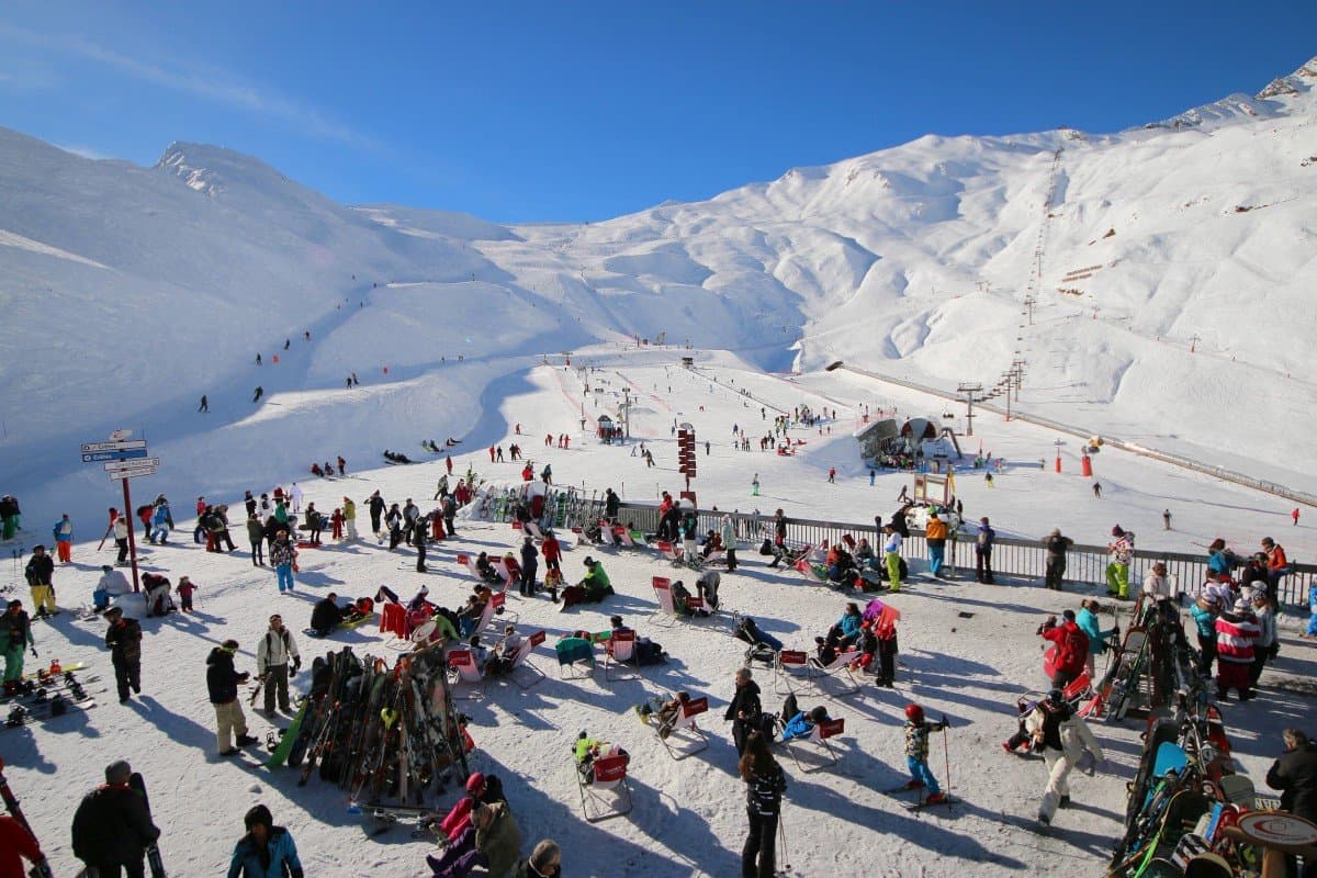 Image d'illustration pour Neige & ski : les stations de sport d'hiver ouvrent leurs domaines