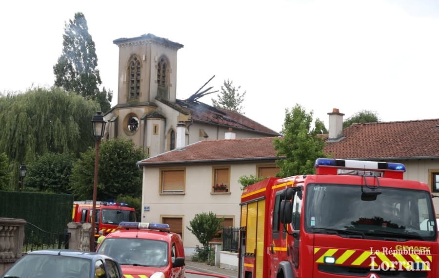 Image d'illustration pour Grêle, vent et foudre : violents orages après la canicule sur l'Est