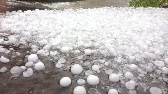 Image d'illustration pour Orage fort en Auvergne et Bourgogne - inondations à Clermont Ferrand