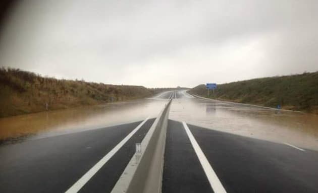 Image d'illustration pour Bilan des violents orages les 12 & 13 août : vent, foudre, inondations