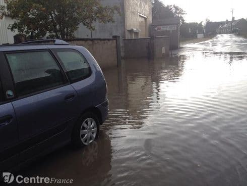 Image d'illustration pour Chaleur et nombreux orages sur la France : foudre, grêle et fortes averses