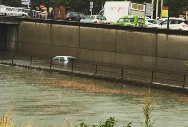 Image d'illustration pour Orage violent : foudre, grêle et coulées de boue après les fortes chaleurs