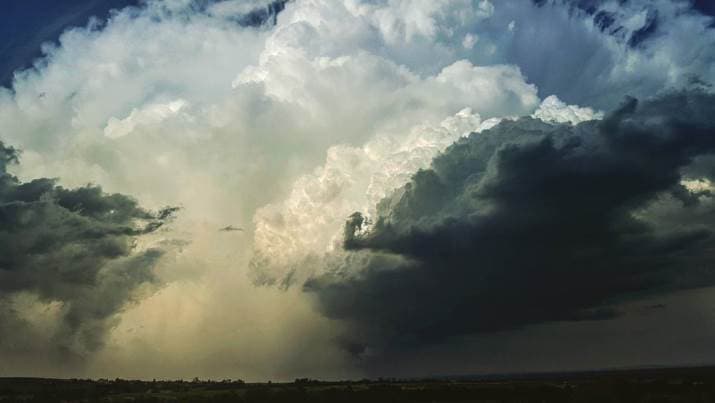 Image d'illustration pour De violents orages dans un contexte très dynamique