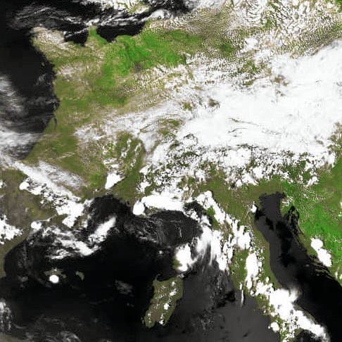 Image d'illustration pour Les orages et la foudre font encore des dégâts au Sud