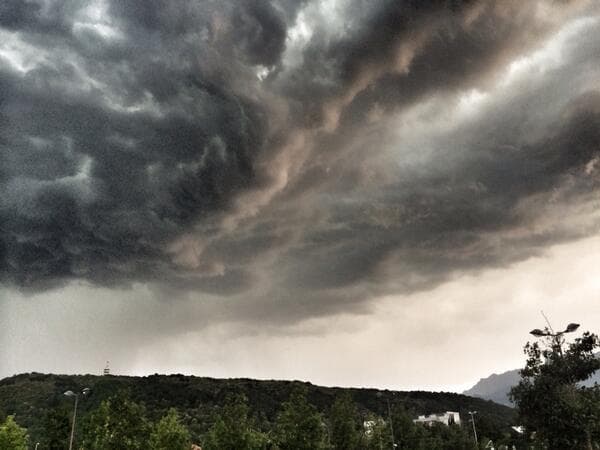Image d'illustration pour Orages forts en Rhône-Alpes, Franche Comté et Alsace