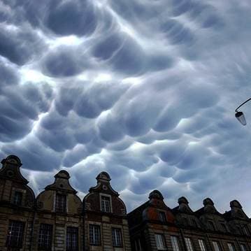 Image d'illustration pour La chaleur attise de violents orages