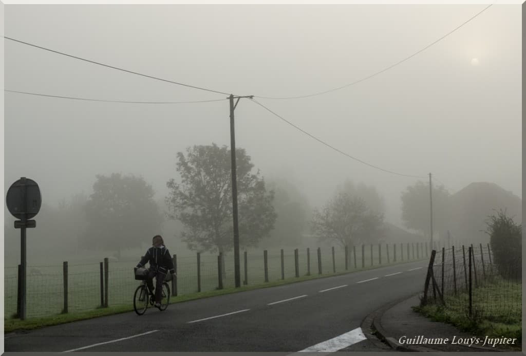 Image d'illustration pour Gelée blanche, brouillard et fraîcheur pour le premier jour de l'automne