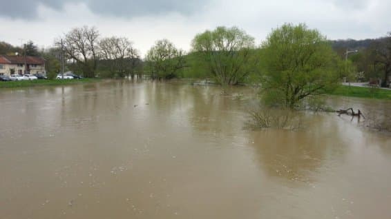 Image d'illustration pour Orages et pluie abondante durant le week-end des 16 & 17 avril